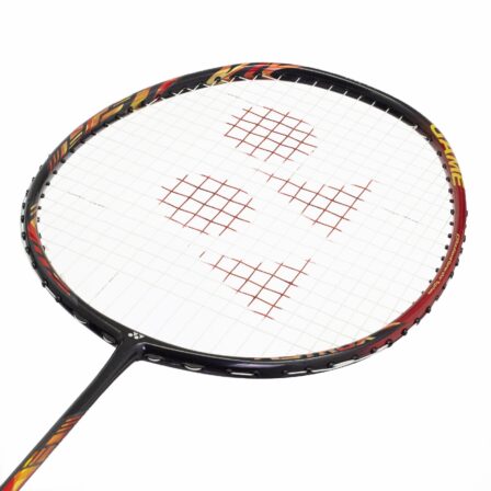 Yonex-Astrox-99-Game-Badminton-2-p