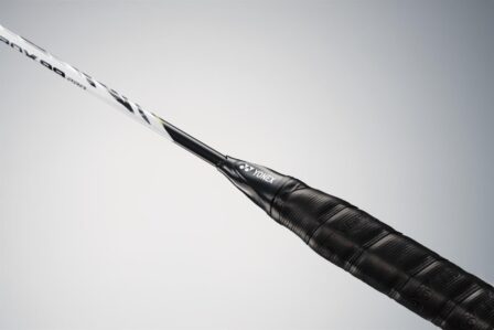 Yonex-Astrox-99-Pro-White-skaft-p