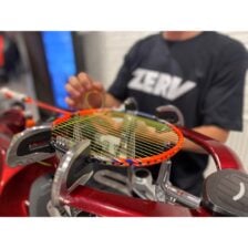 Cordage lors de l'achat d'une nouvelle raquette de badminton