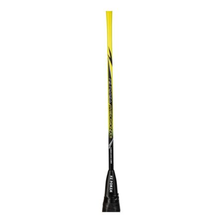 Forza-Precision-X11-badminton-ketcher-2