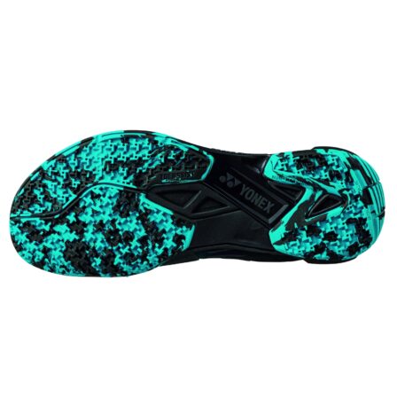 Yonex-Cascade-Drive-Clear-Black